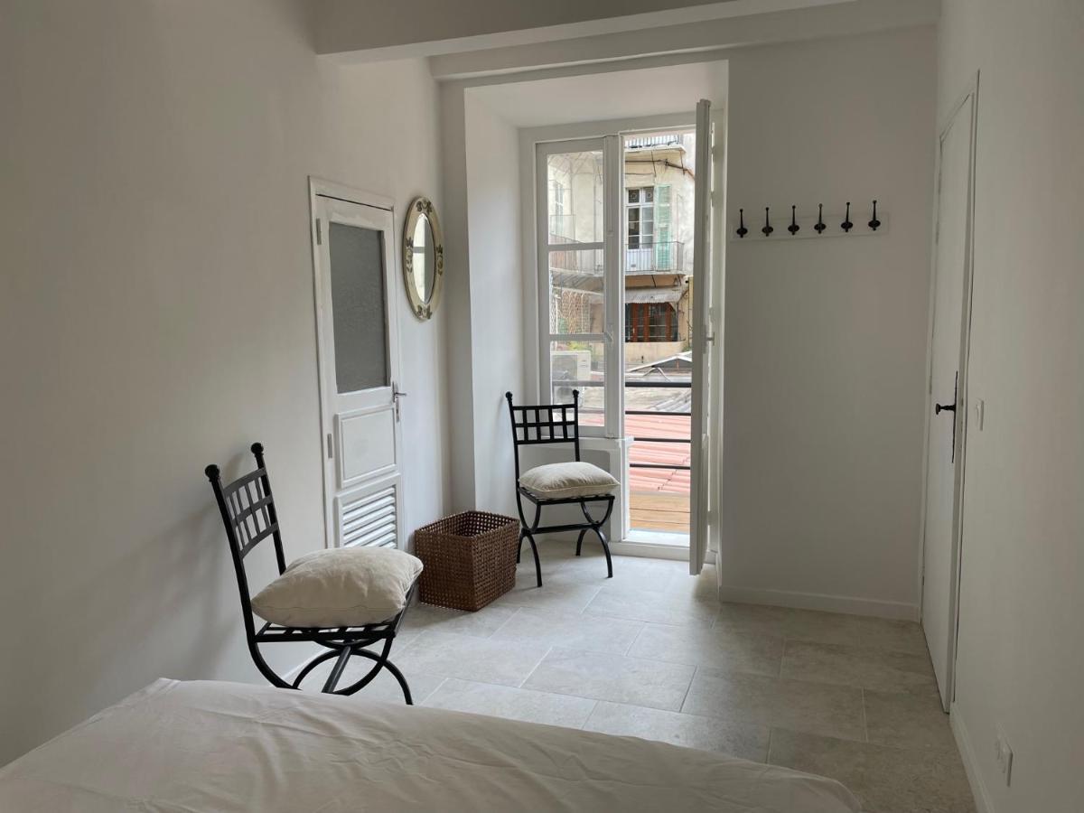 Summerhouse 2 Bed Quiet Old Nice Balcony100M Beach Kültér fotó